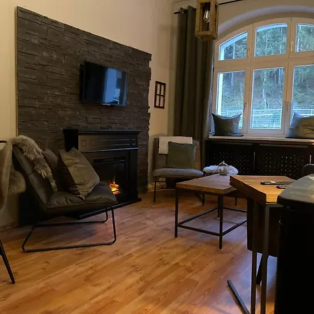 Bergrauschen - Waldbude Apartment *
